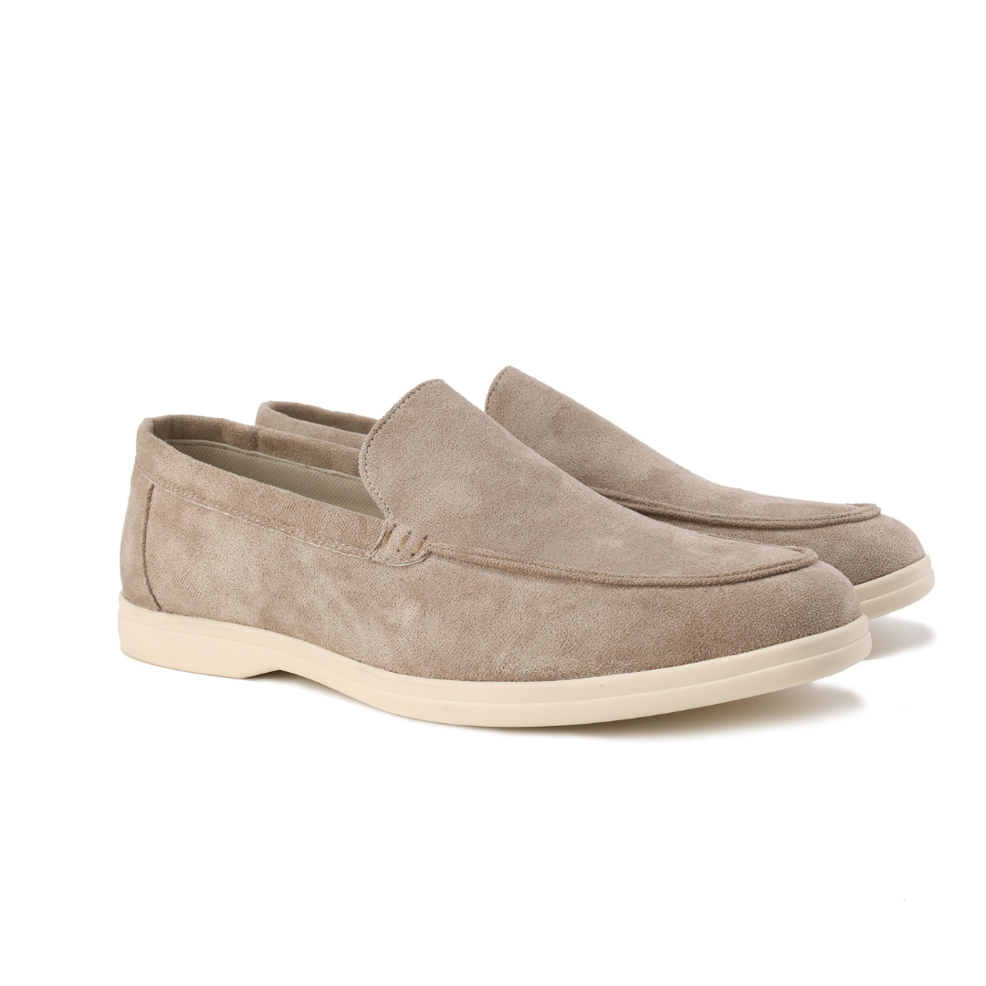 JUN | Old Money Suede Loafers