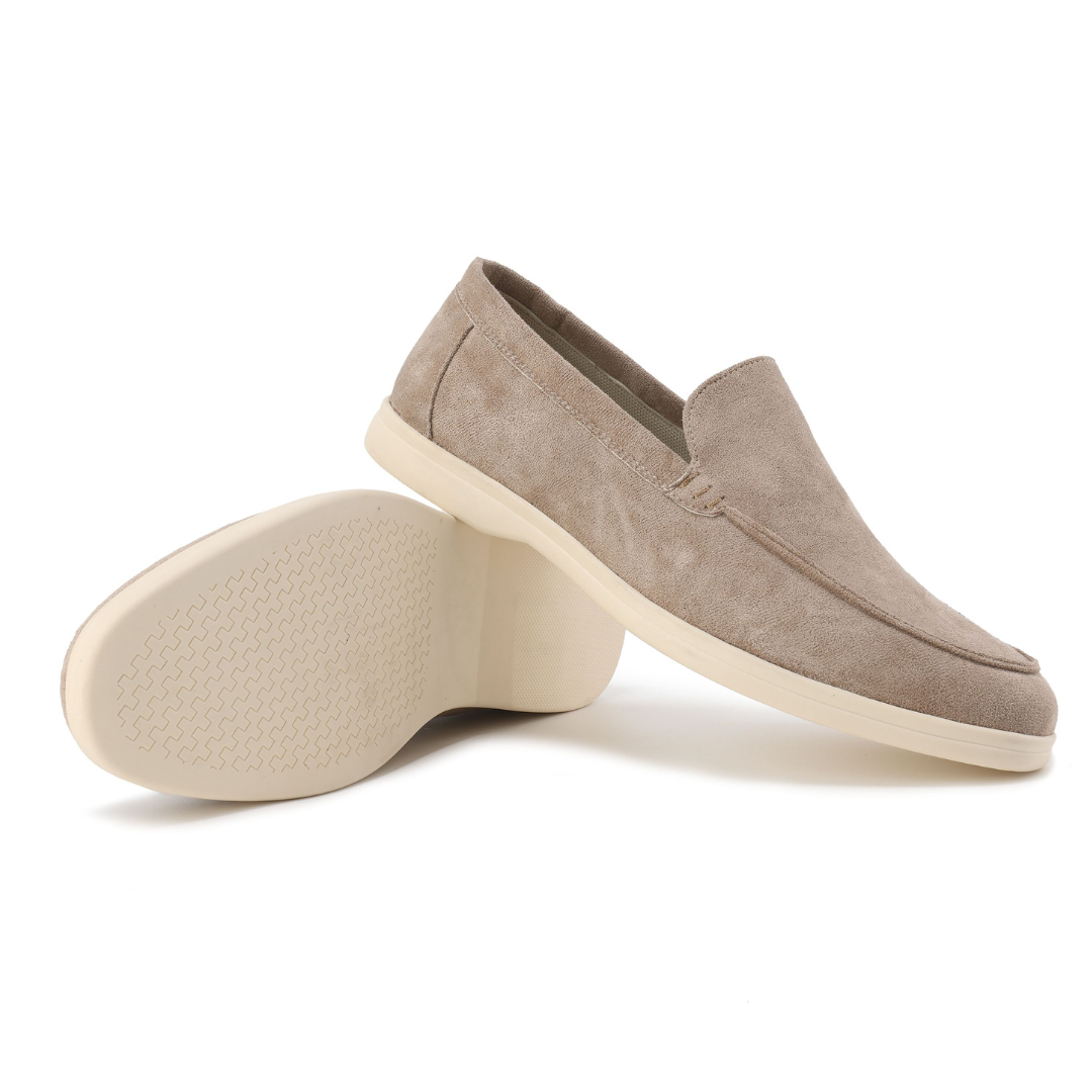 JUN | Old Money Suede Loafers